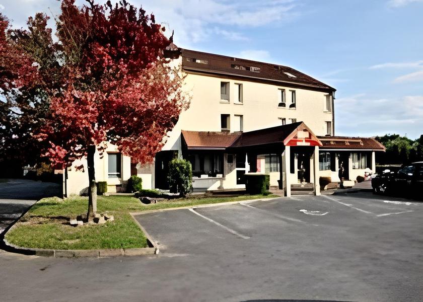Grand Est Reims exterior view