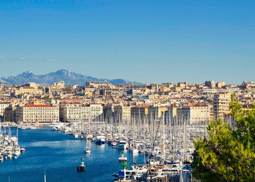 Provence-Alpes-Côte d'Azur Marseille nearby attraction