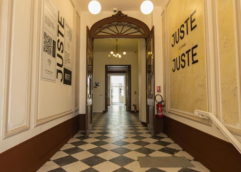 Provence-Alpes-Côte d'Azur Marseille lobby