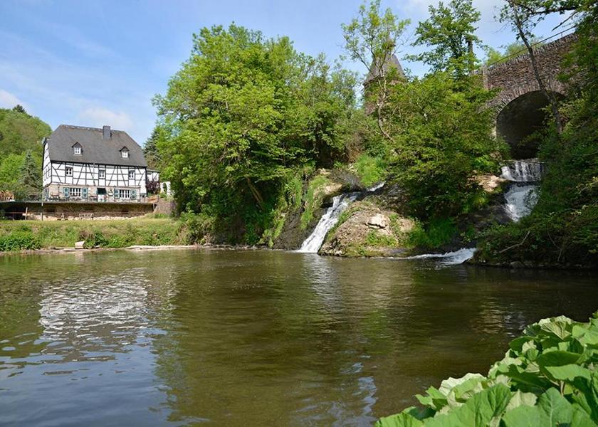Rhineland-Palatinate Pillig surrounding environment