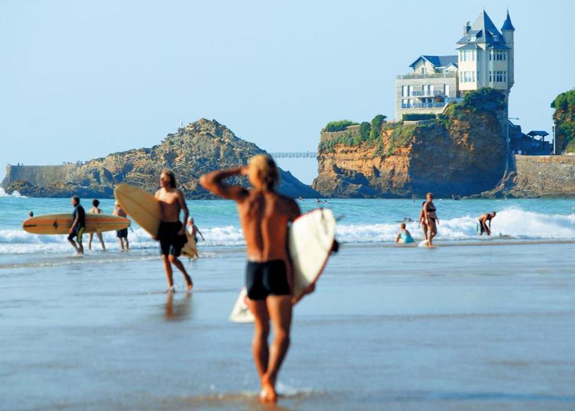 Nouvelle-Aquitaine Biarritz beach