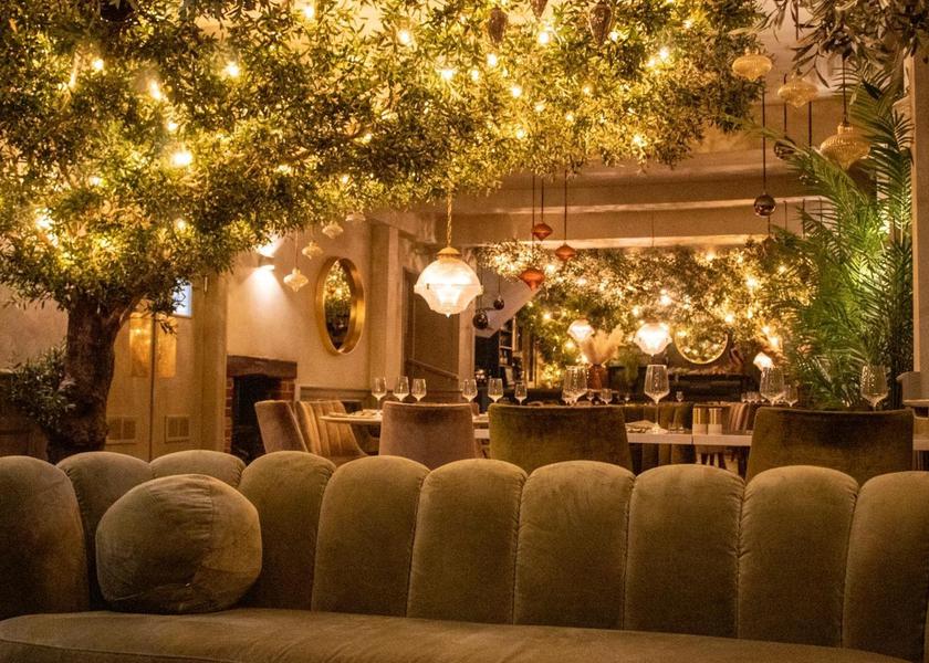 England Harleston restaurant