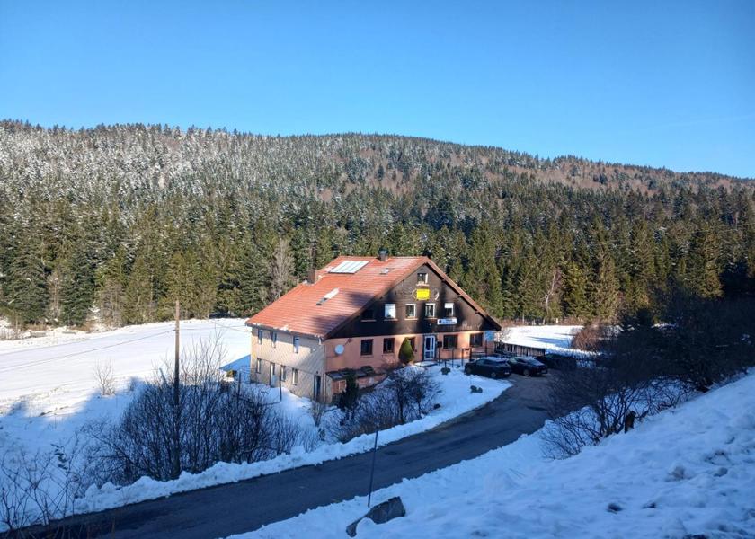Grand Est La Bresse exterior view