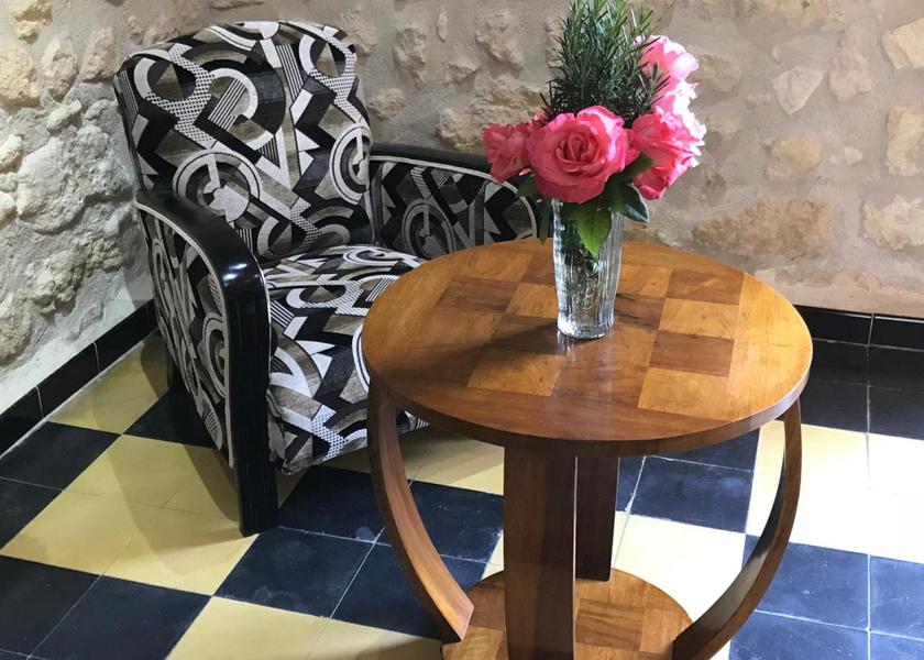 Provence - Alpes - Cote d'Azur Fontvieille 