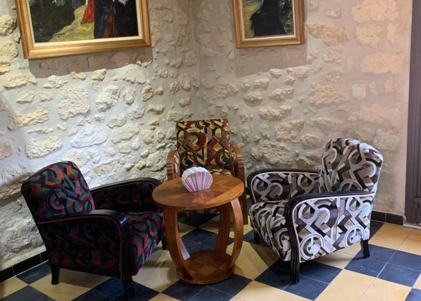 Provence - Alpes - Cote d'Azur Fontvieille 