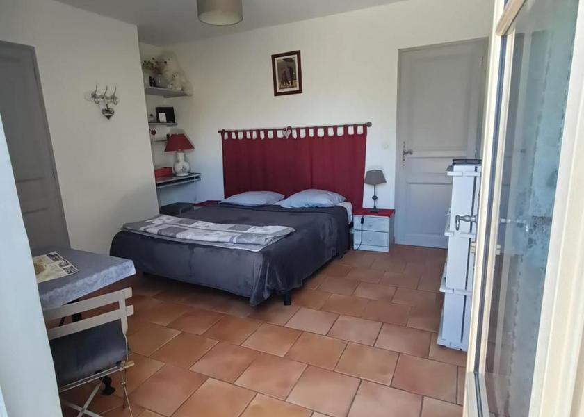 Provence-Alpes-Côte d'Azur Cavaillon Double Room with Private Bathroom