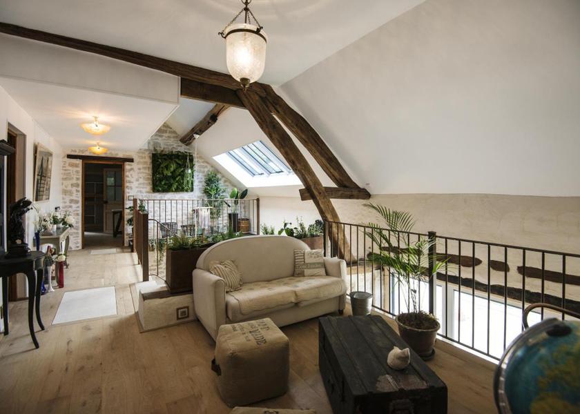 Bourgogne-Franche-Comte Auxerre facilities