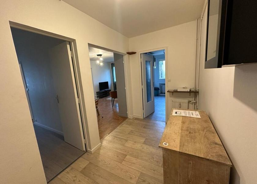 Bourgogne-Franche-Comte Auxerre facilities