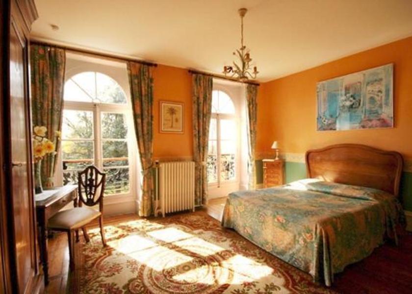 Bourgogne-Franche-Comte Auxerre Double Room with Private Bathroom