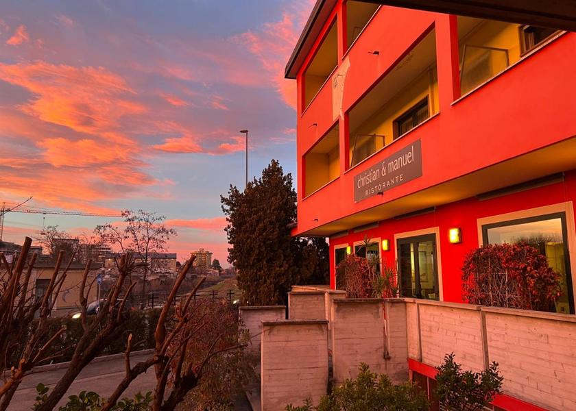 restaurant