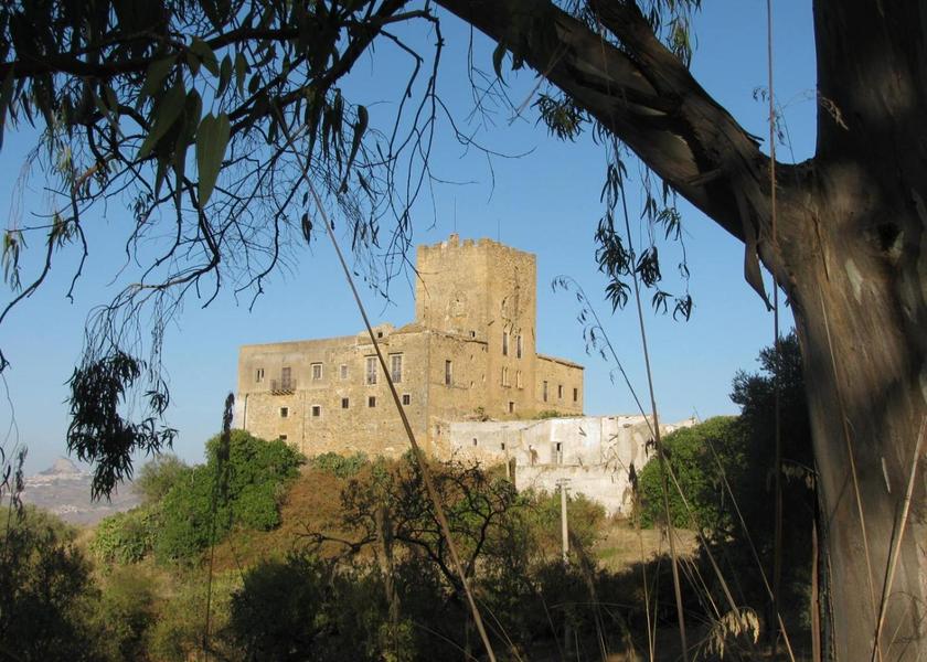 Sicily Aragona nearby attraction