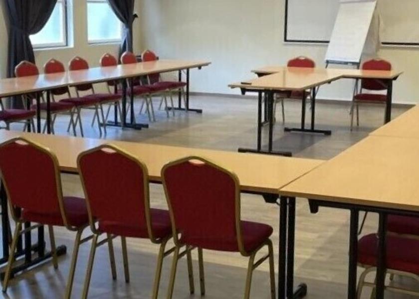 Bourgogne-Franche-Comté Nevers Meeting facility