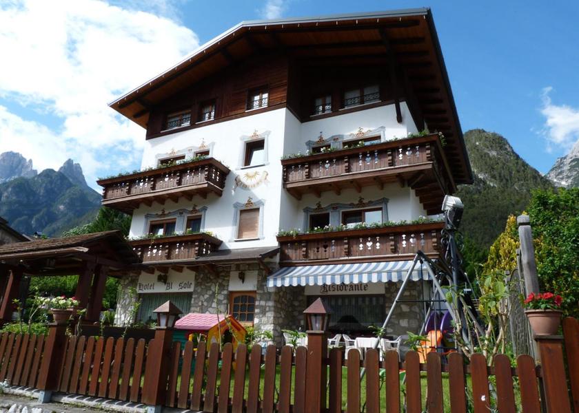 Veneto Auronzo di Cadore entrance