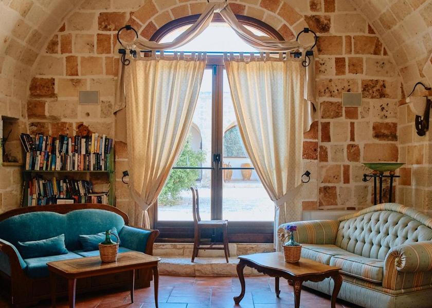 Puglia Avetrana food and beverages