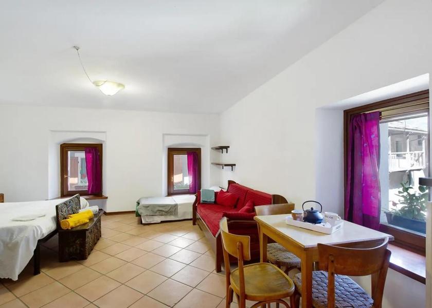 Valle d'Aosta Bard Double Room with Private Bathroom