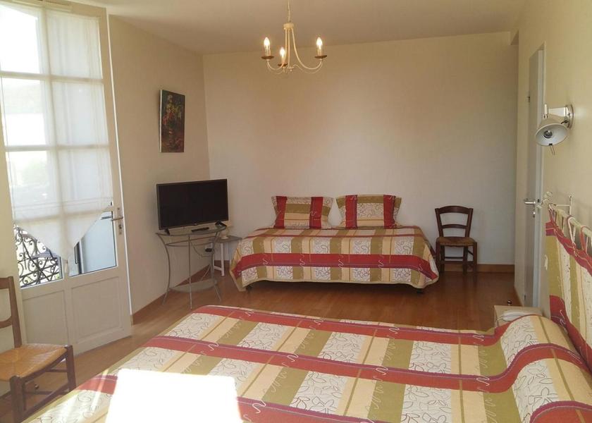 Occitanie Figeac King Room with Balcony