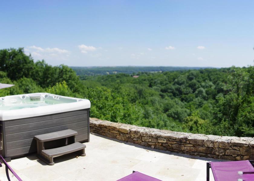 Occitanie Figeac hot tub