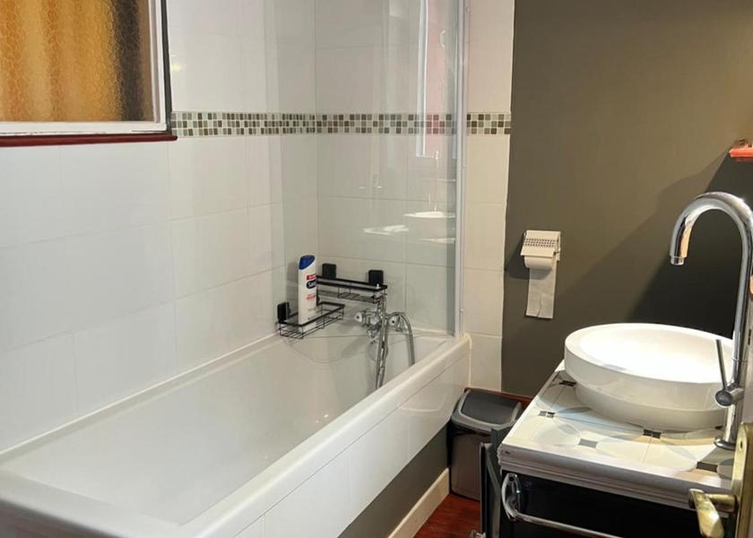 Occitanie Lourdes Apartment - Ground Floor