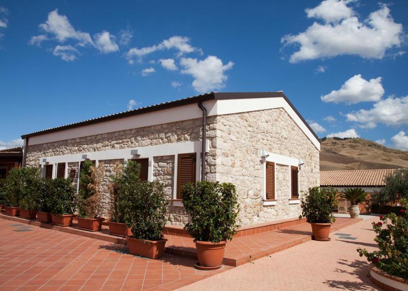 Sicily Cammarata exterior view