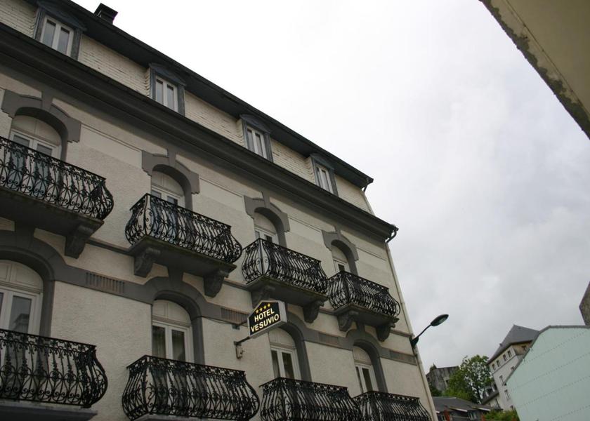 Occitanie Lourdes entrance