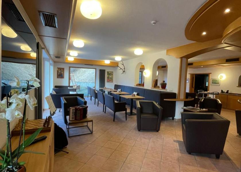 Trentino-Alto Adige Campo di Trens lobby