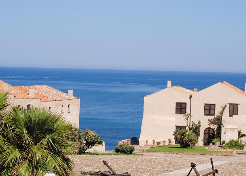 Sardinia Carbonia facilities