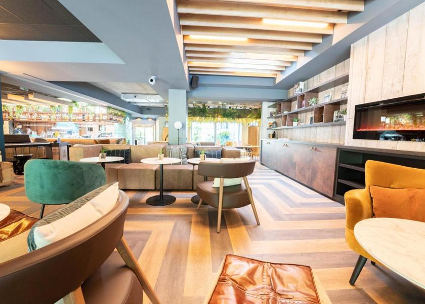 Auvergne-Rhone-Alpes Valence lobby