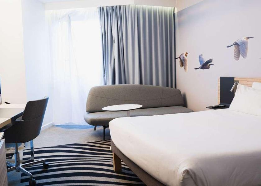 Auvergne-Rhone-Alpes Valence Classic Room - 1 Double Bed And 1 Single Sofa Bed