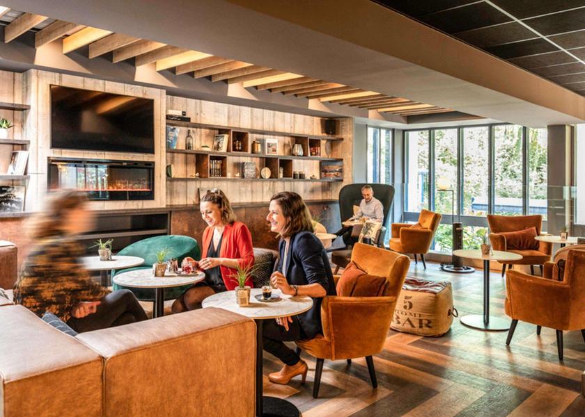 Auvergne-Rhone-Alpes Valence restaurant