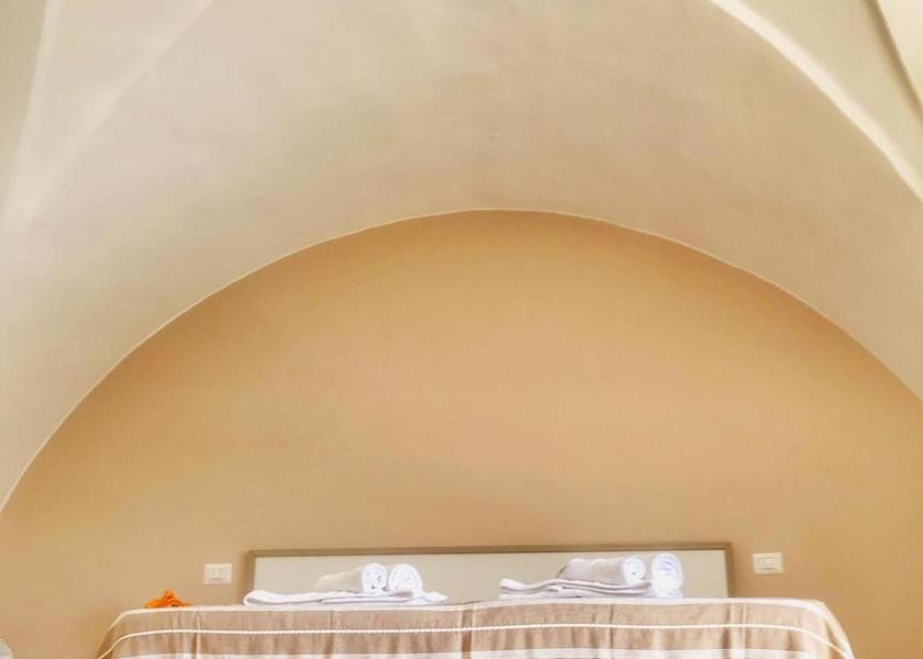 Puglia Cursi Quadruple Room with Private Bathroom