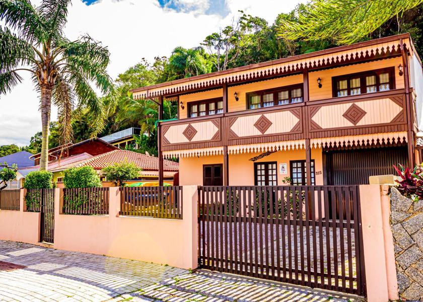 Santa Catarina Governador Celso Ramos exterior view