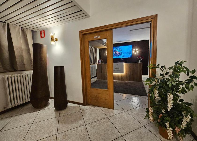 Veneto Falcade lobby