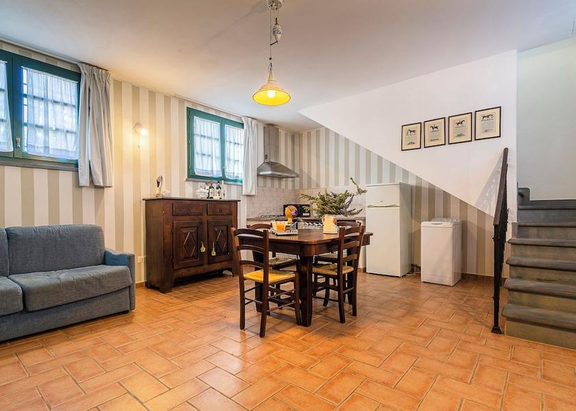 Tuscany Fauglia Living area