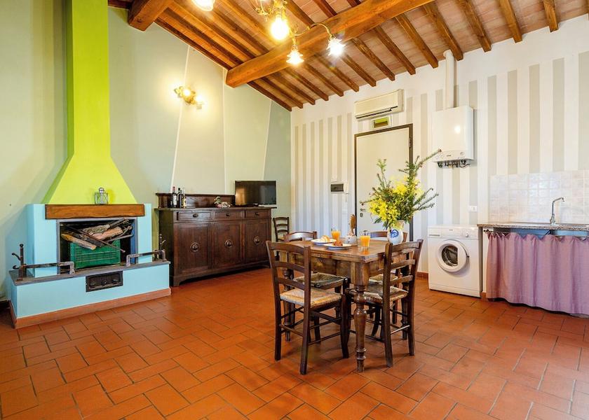 Tuscany Fauglia Living area