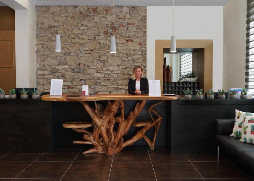 Tuscany Follonica lobby