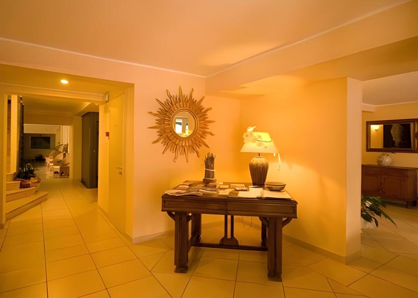 Tuscany Follonica interior view