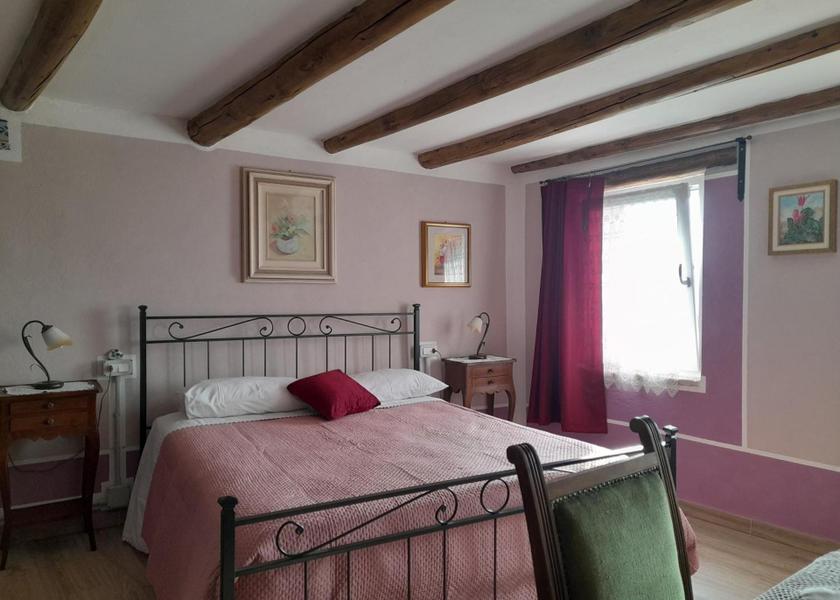 Veneto Grezzana Double Room with Private Bathroom