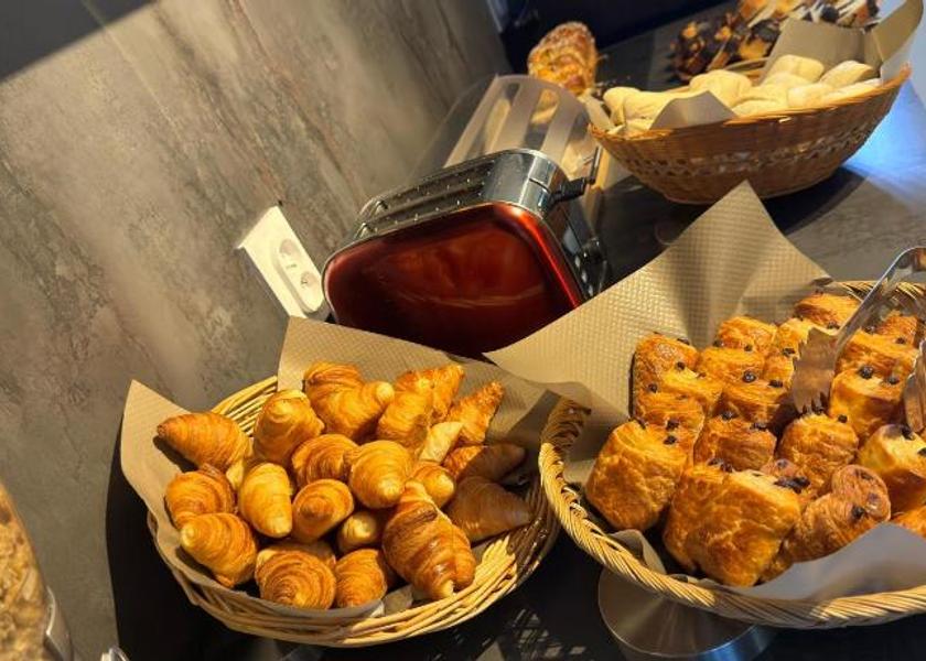 Occitanie Ales Food and beverages