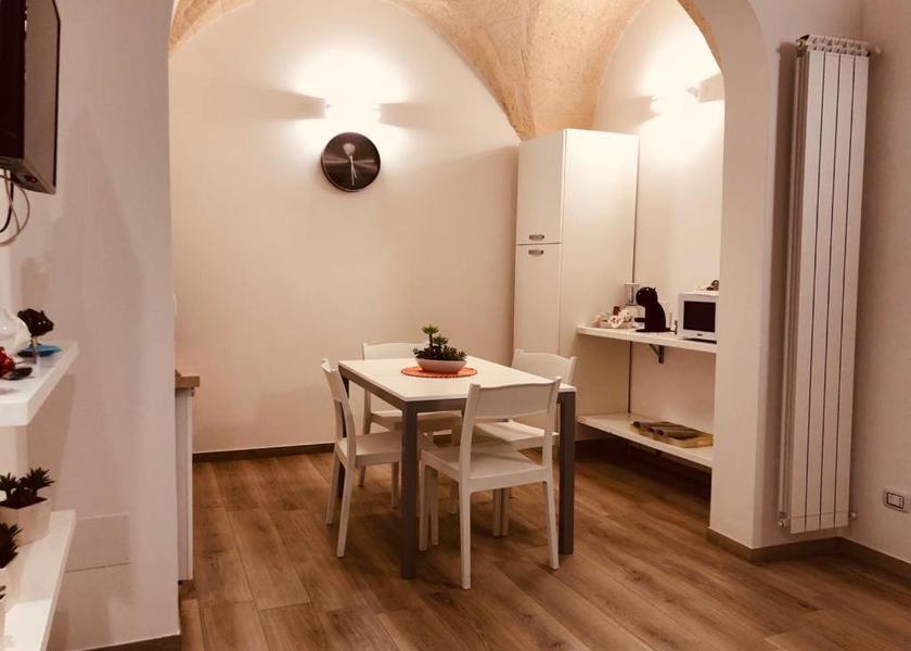 Puglia Grottaglie kitchen