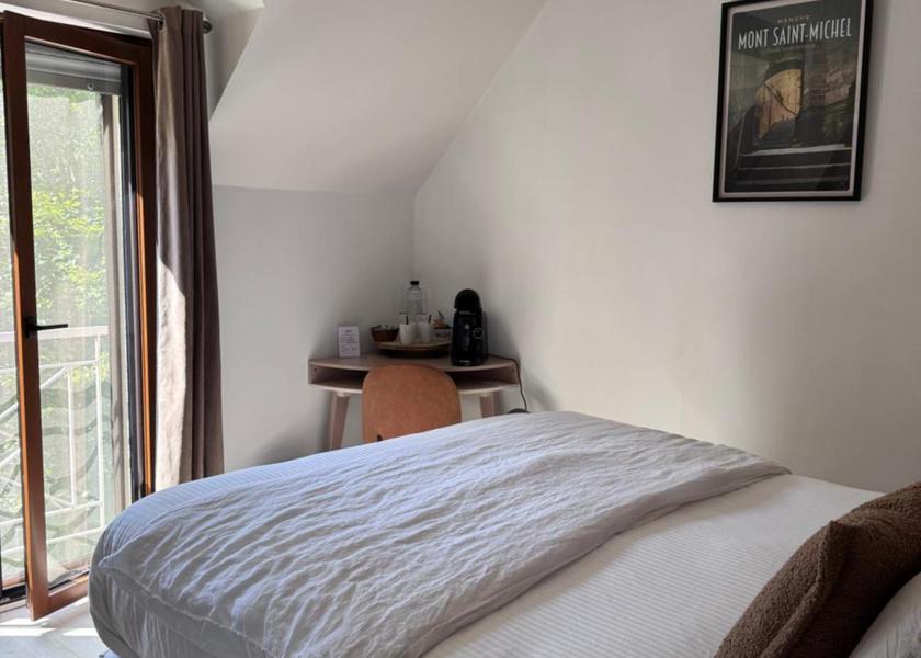 Normandy Pontorson Double Room with Private Bathroom