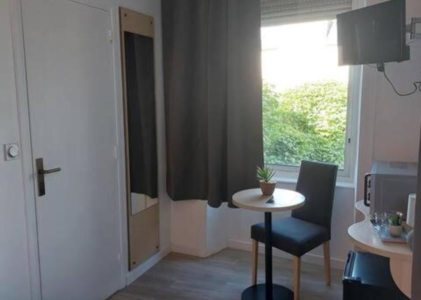 Brittany Dinan Double Room with Private Bathroom