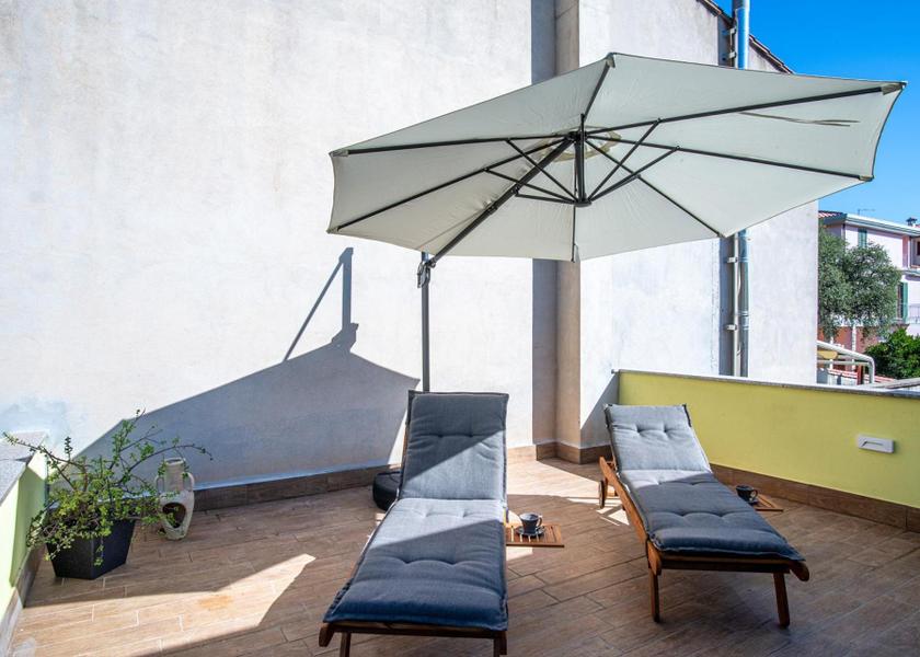Sardinia Guspini balcony/terrace