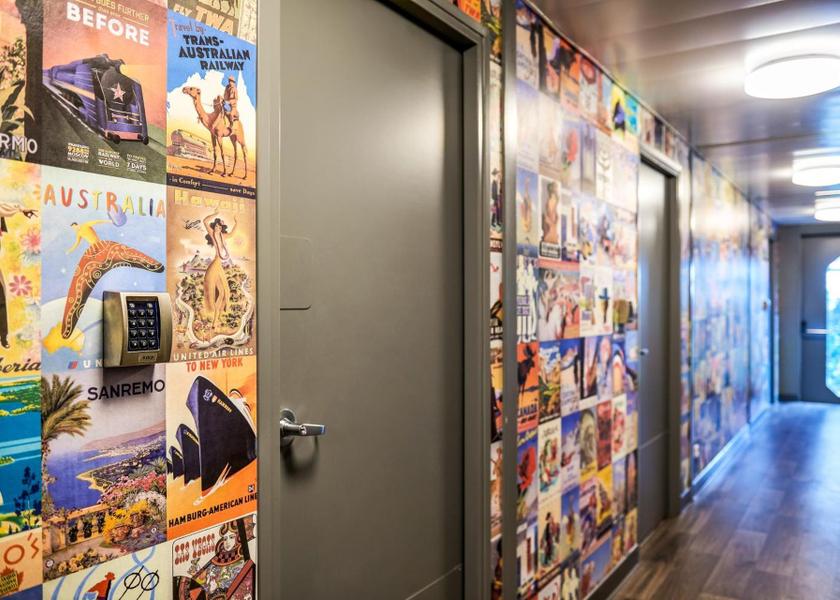 Ile-de-France Collegien Public Areas