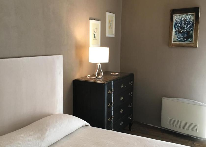 Sicily Licodia Eubea Triple Room with Private Bathroom
