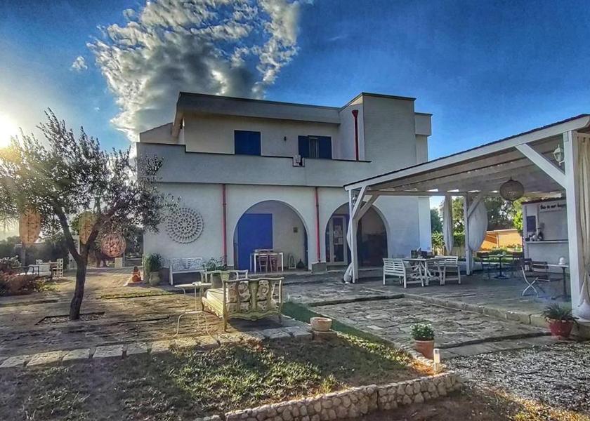 Puglia Lizzano Hotel Exterior