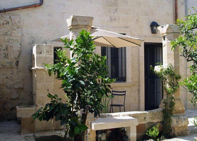 Puglia Manduria Hotel Exterior