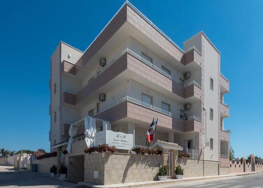 Puglia Manduria exterior view