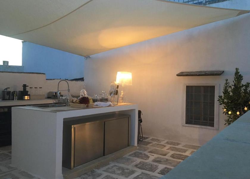 Puglia Matino exterior view