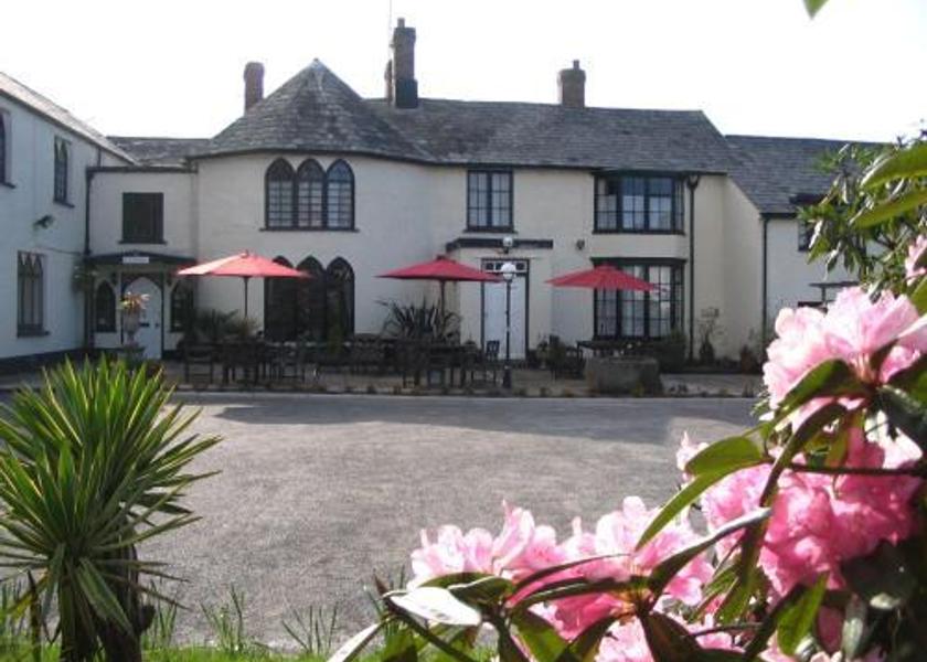 England Lifton exterior view