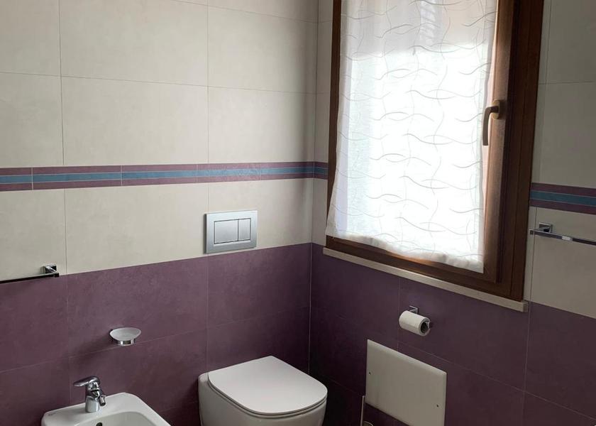 Veneto Negrar Triple Room with Private Bathroom